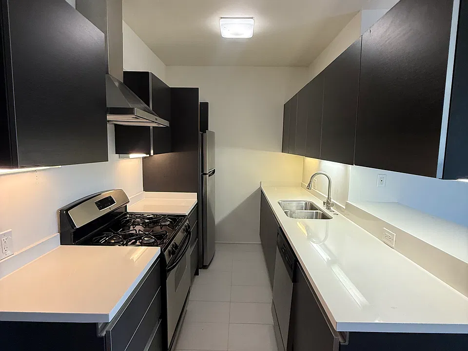 1655 Camden Ave #303
