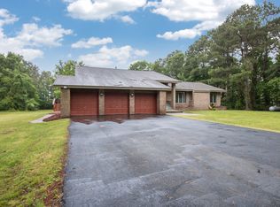 6489 Knotts Island Rd, Virginia Beach, VA 23457