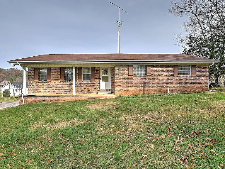 4660 Kingsport Hwy — Photo 18