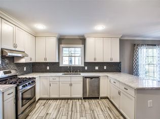 6426 Brookside Dr, Houston, TX 77023