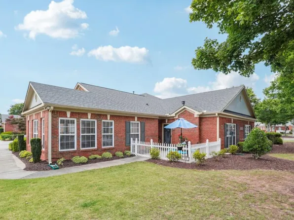 119 Holiday Rd Unit 301, Buford, GA 30518