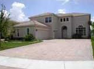 1203 Canyon Way, Wellington, FL 33414