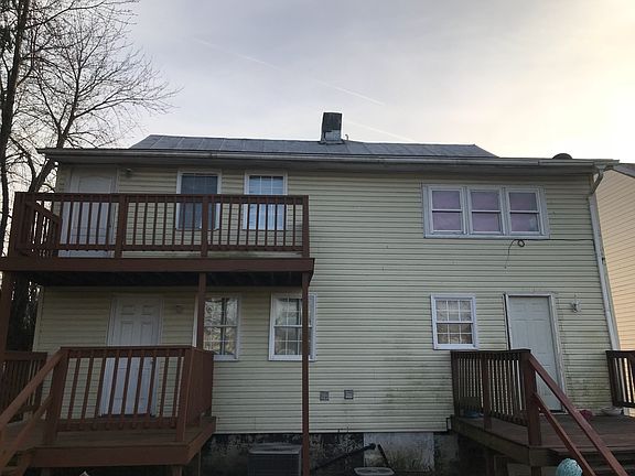 2nd image of 313 Vicky Bullett St