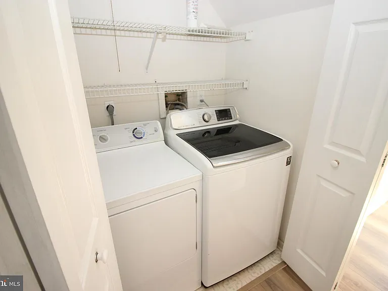 1828 Grand Blvd #28 — Photo 26