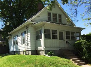 1028 18th Ave #A, Moline, IL 61265