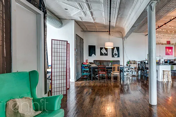 Rented by Rennit Inc. | media 30