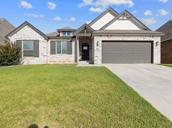 6017 S 13th St, Broken Arrow, OK 74011