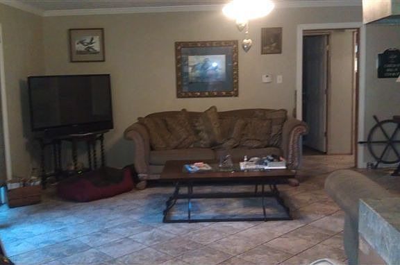 2nd image of 712 33rd St