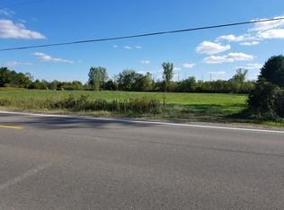 School Section, Richmond, MI 48062