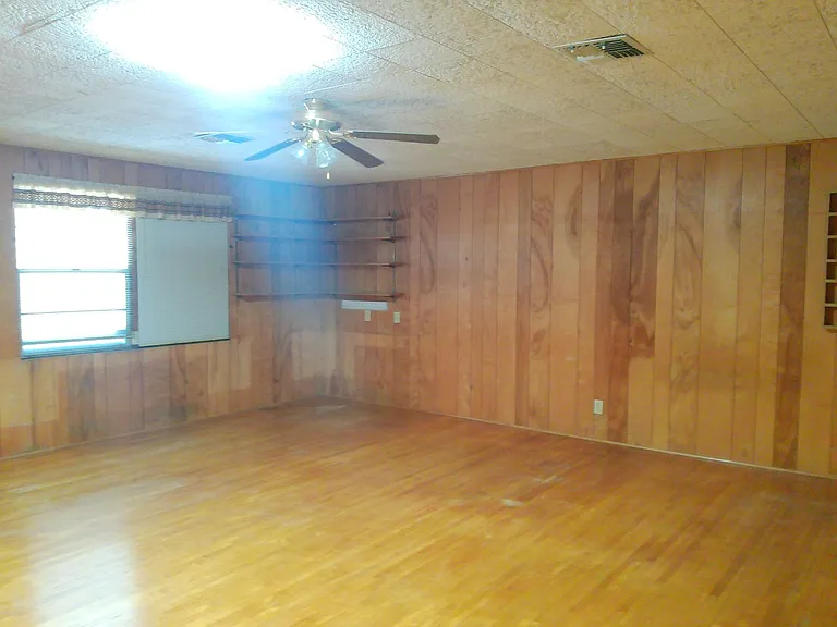 4526 Franklin Dr — Photo 14
