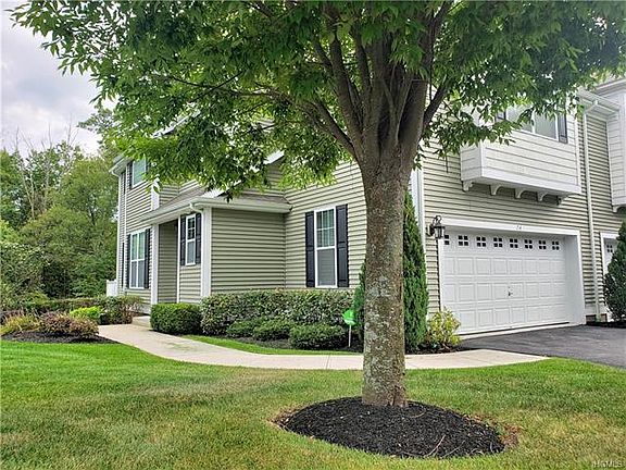 2nd image of 74 Fairways Dr