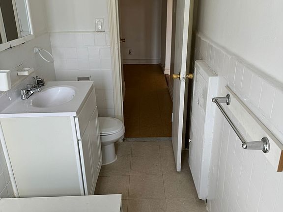 4th image of 31 E 21st St APT 6B
