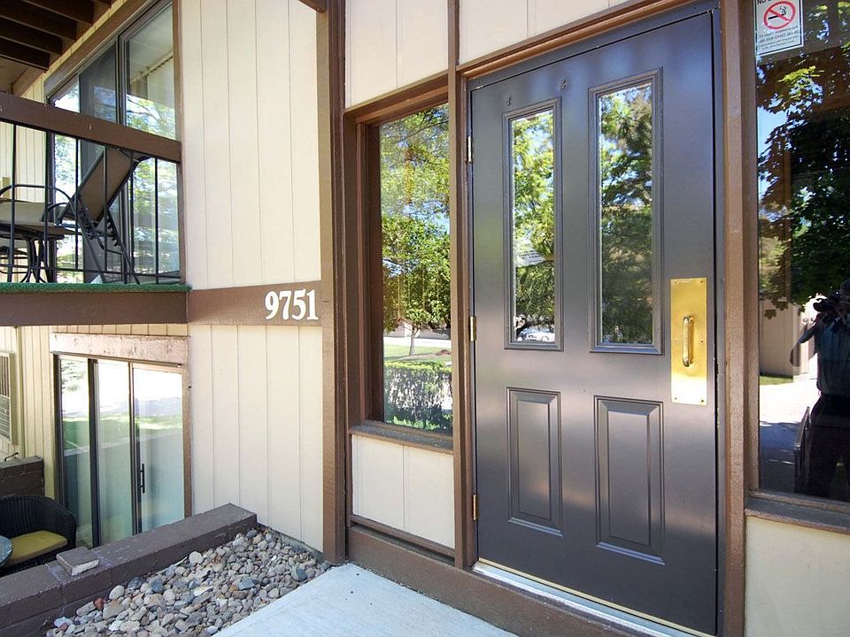 9751 Building