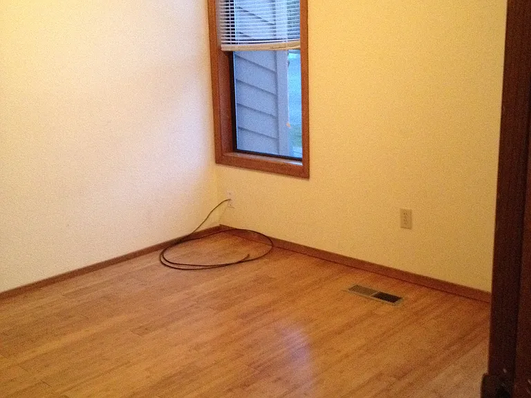 51 W Hersey St — Photo 2