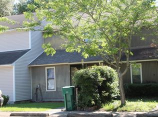 20 5th St UNIT 4, Shalimar, FL 32579