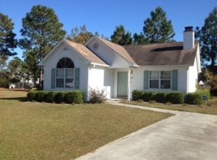 700 Autumn Leaves Ct, Wilmington, NC 28411