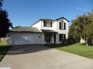 1300 Neptune, Benton City, WA 99320