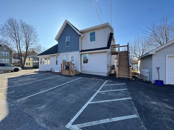 69 Prescott St #2, Lancaster, MA 01523