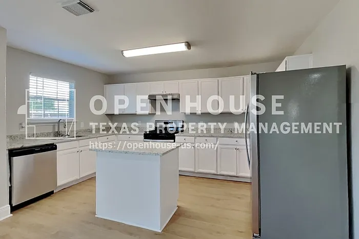 29402 Legends Hill Dr — Photo 7