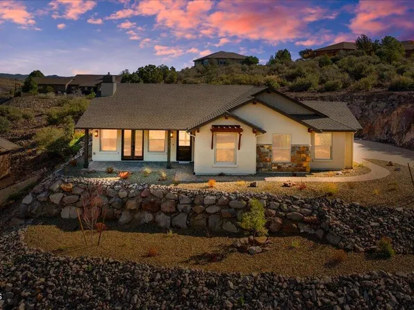 1047 Trouble Shooter Ln, Prescott, AZ 86301