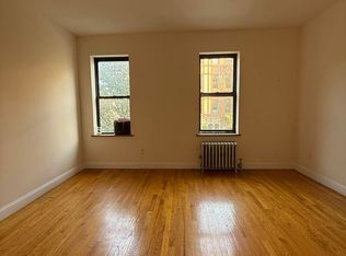 35-01 34th St UNIT B2, Astoria, NY 11106