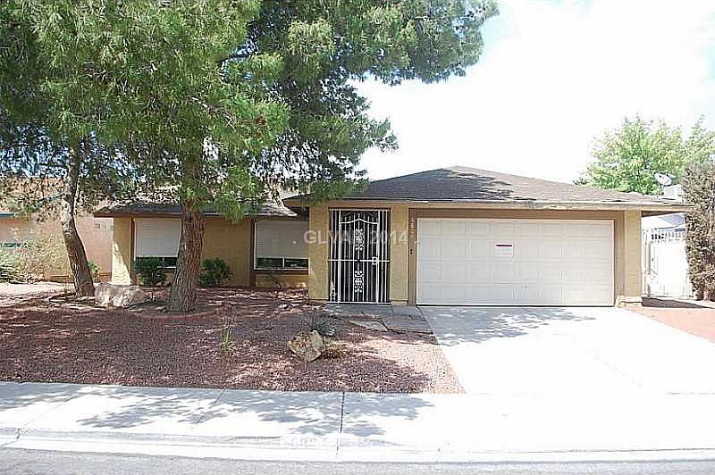 1st image of 6804 Quail Hollow Dr