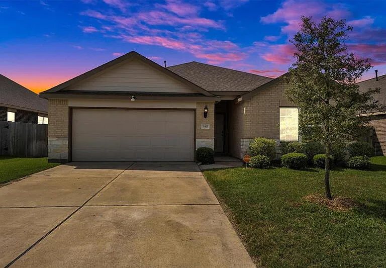 31415 Stone Ridge Forest Dr — Photo 2