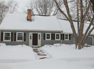 4521 Surrey Cir, Madison, WI 53704