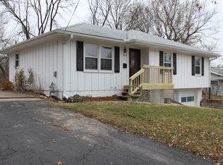 1604 N Liberty St, Independence, MO 64050