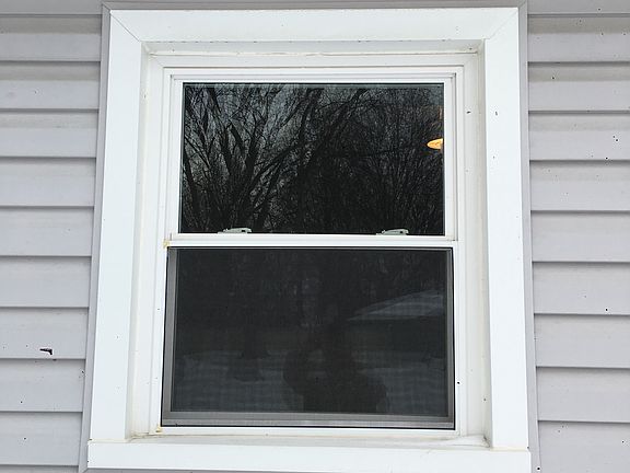 2nd image of 106 Dartmouth Cir