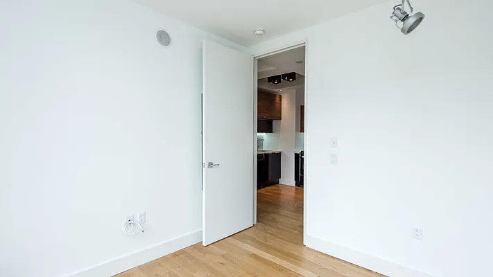 Rented by Nooklyn NYC LLC | media 27