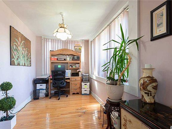 2nd image of 203-14 116th Ave