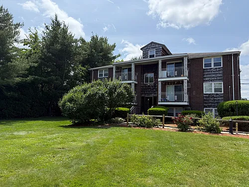 Delmont Estates Photo 1
