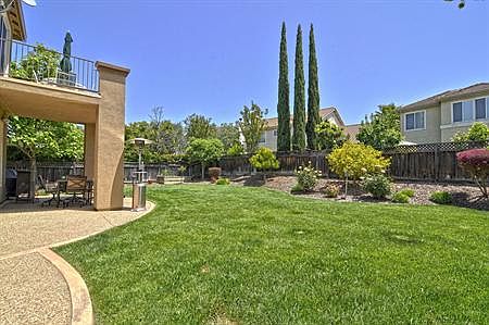 2nd image of 5801 Trowbridge Way