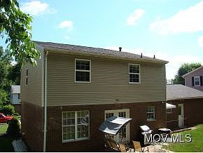 2nd image of 1720 Woodland Dr