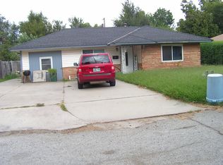 5505 NW 45th St, Warr Acres, OK 73122
