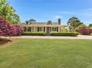 941 Summer Shade Ln, Cantonment, FL 32533