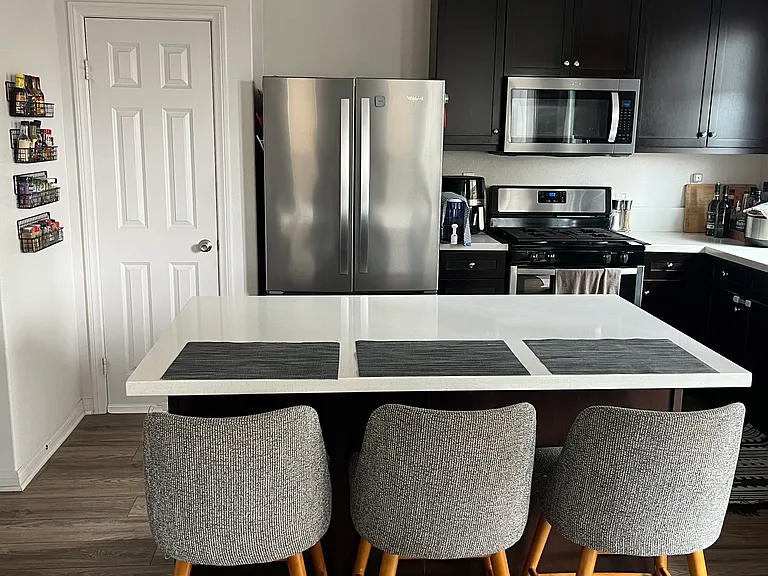 Kitchen with Island