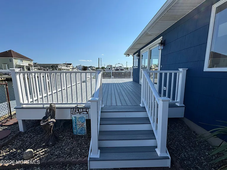 31 Navarra Dr — Photo 26