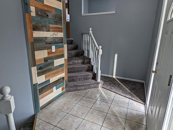 2nd image of 15630 Capitol Cir
