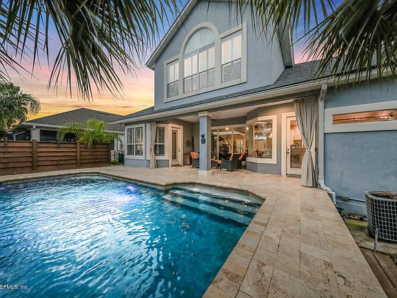 4th image of 4384 Tradewinds Dr