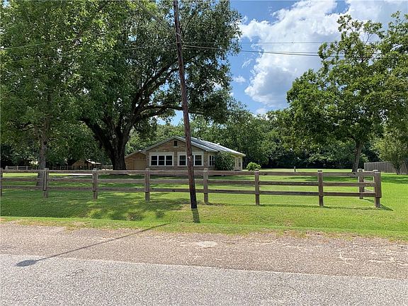 2nd image of 400 Michelle Dr
