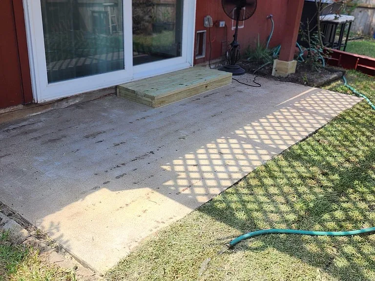 703 Flower Field Ct — Photo 23