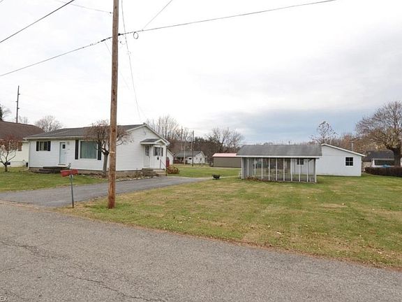 2nd image of 6890 Axline Ave
