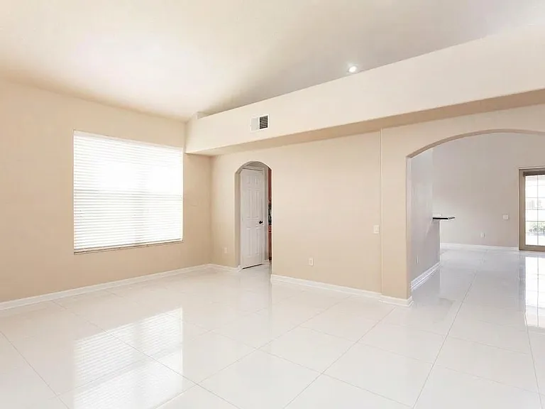 7903 Saint Giles Pl — Photo 10