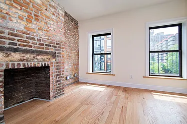 Rented by Weinstein Realty Group