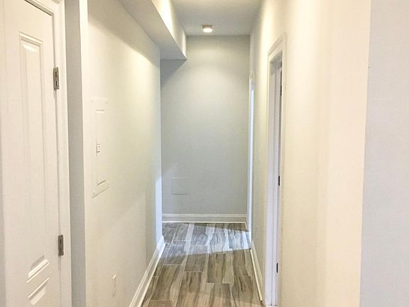 3rd image of 819 N Cleveland St #B