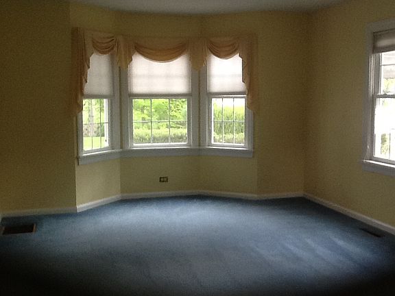 LR-Bay window, Custom drapes