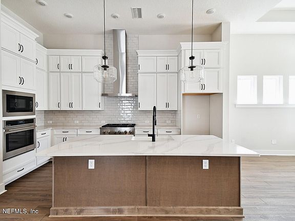 4th image of 5617 SERENE Street
