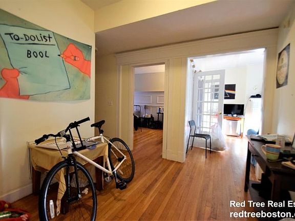5th image of 81 Gibbs St #2S
